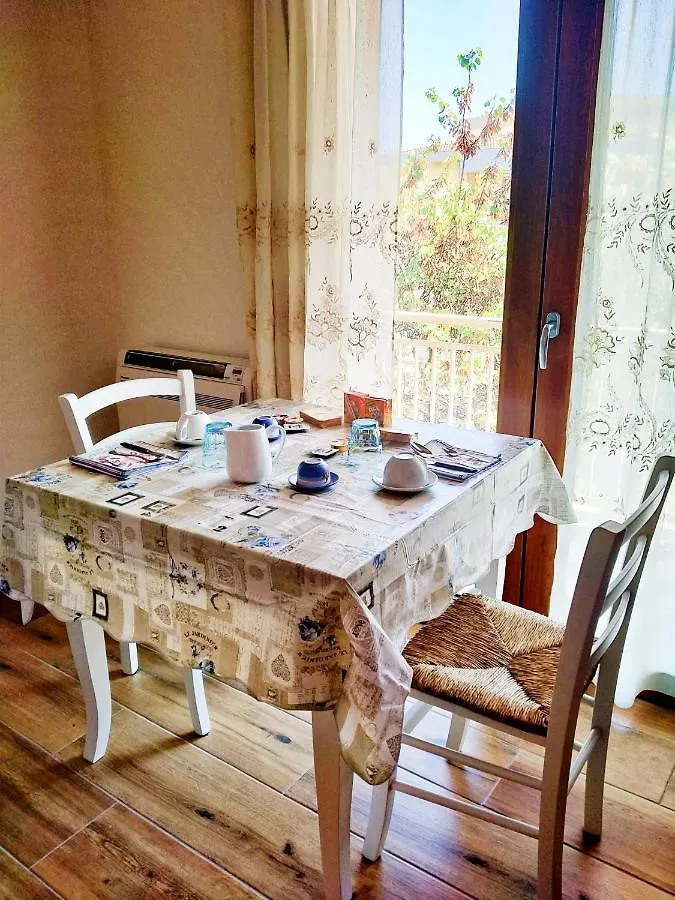 Bed & Breakfast B&B Le 4 Rose Tortolì