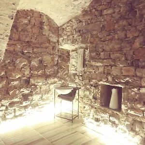 https://la-grotta-dellantica-calvasino.it-lombardy.com